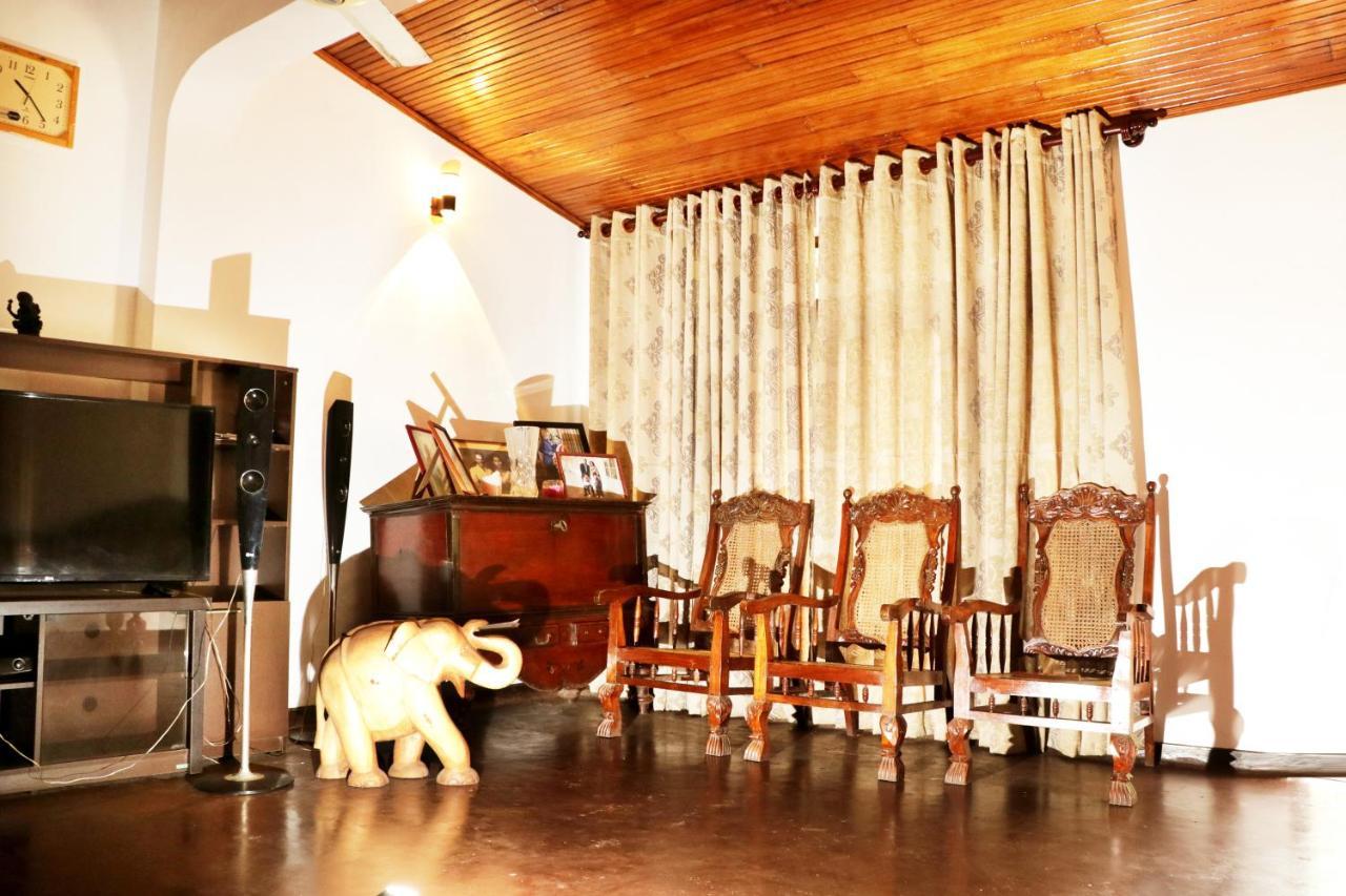 Ariyadasa Guest House 갈레 외부 사진